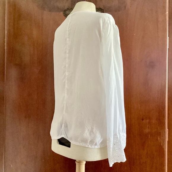 Johnny Was White Boho Floral Embroidered Rayon Tunic Top Size L Org.$298 - Picture 3 of 10